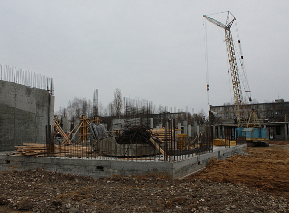 Алексей Журавлёв осмотрел стройплощадки соцобъектов в ПМР, 02.12.2014 (часть 2)