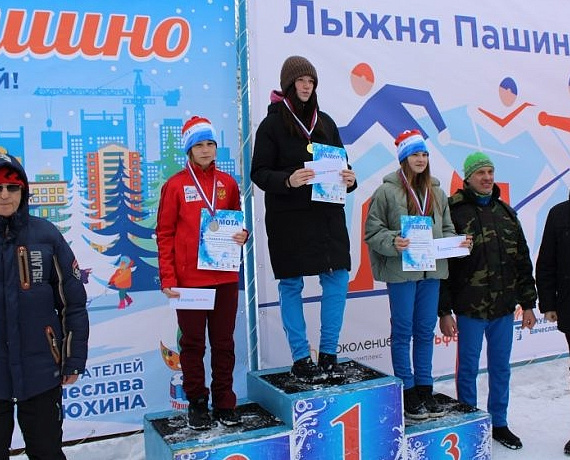 В Новосибирске прошла лыжная гонка "Лыжня Пашино", организованная при участии Клуб избирателей Вячеслава Илюхина
