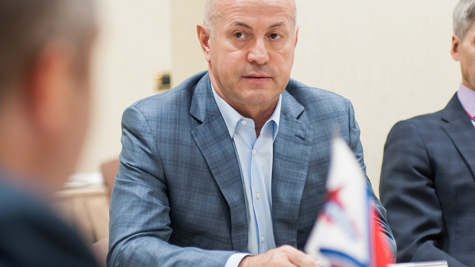 Дагестанские партийцы сдали в избирком списки региональных кандидатов