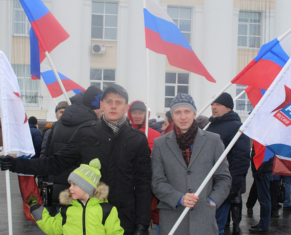Ульяновские активисты приняли участие в митинге-концерт "Мы вместе!"