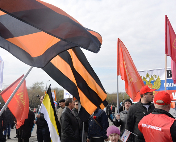 Красноярские родинцы возглавили колонну национал-патриотов