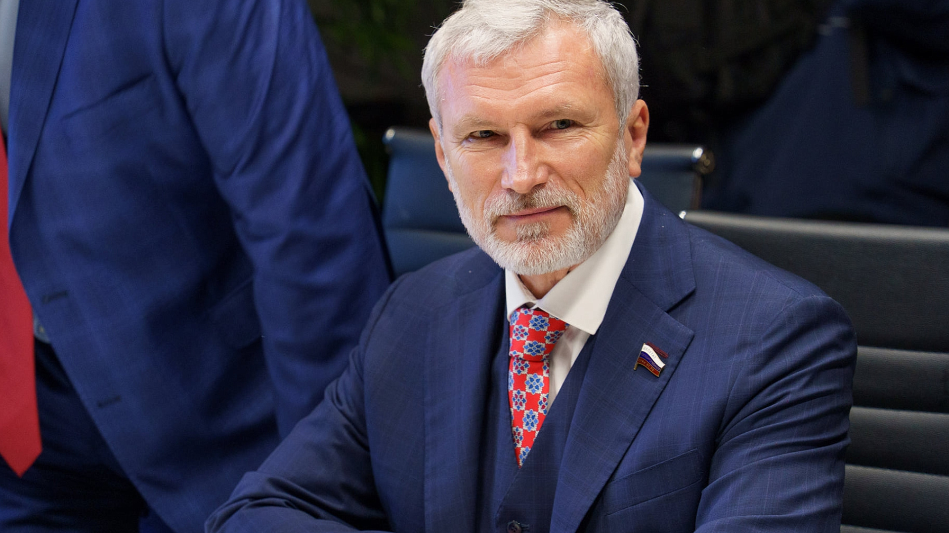 Журавлев: Из восьми миллиардов жителей Земли - большинство на нашей стороне!