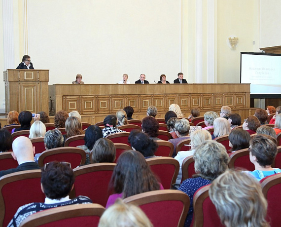 Социал-патриоты обсудили социально-демографические проблемы Челябинска