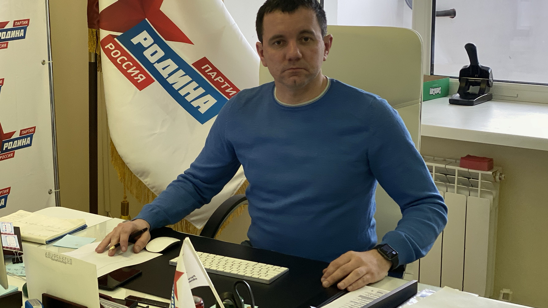 Лидер Свердловской "РОДИНЫ" просит ФАС разобраться с дефицитом офисной бумаги