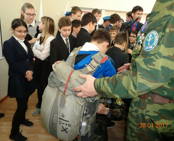 Партийцы рассказали молодым казанцам о ратных подвигах советских воинов-афганцев