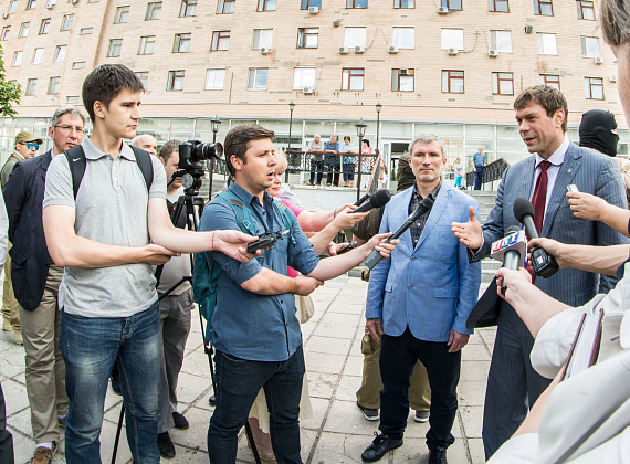 Алексей Журавлёв и Олег Царёв: Наша цель: спасти соотечественников и помочь Новороссии