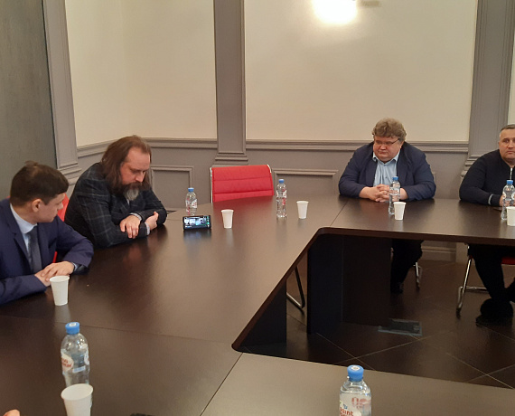 "Тигры Родины" провели круглый стол о психологической борьбе общества в условиях СВО и русофобии Запада