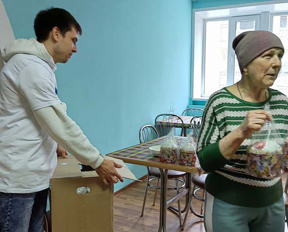 Алексей Журавлев поздравил тамбовчан с наступающим праздником Светлой Пасхи