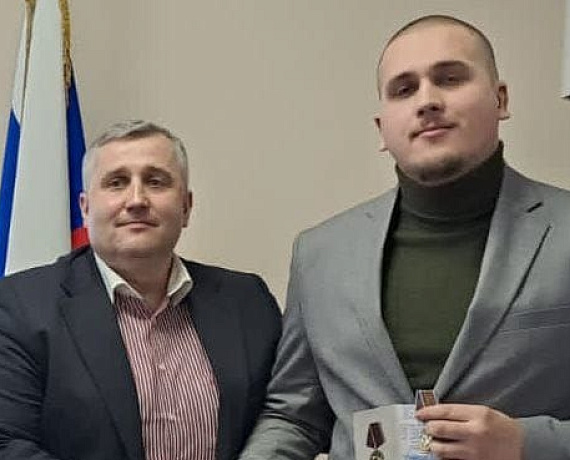 Реготделения в Москве и области поддержали кандидатуру Путина на выборах президента
