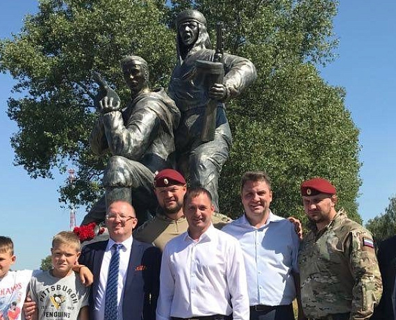 Новосибирская "РОДИНА" помогла с установкой памятников героям-барабинцам