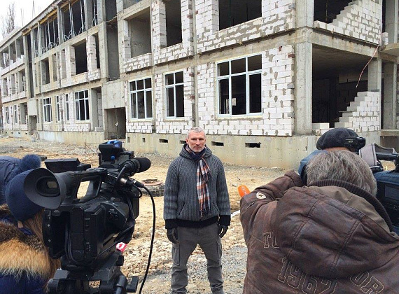 Алексей Журавлёв осмотрел стройплощадки соцобъектов в ПМР, 02.12.2014