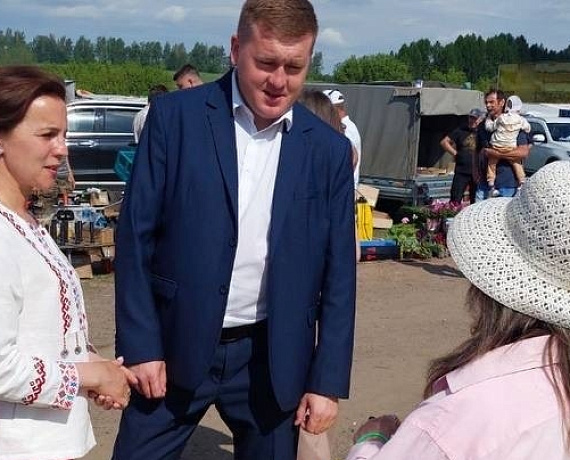 Владимир Михайлов принял участие в ярких народных гуляниях