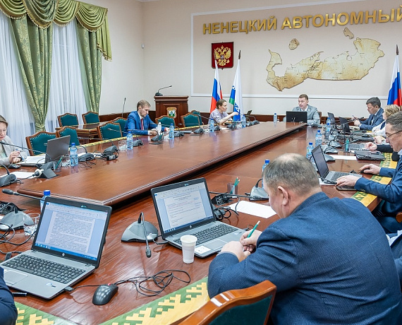 Андрей Ружников поддержал инициативу Собрания депутатов НАО освободить членов семей участников СВО от уплаты госпошлины