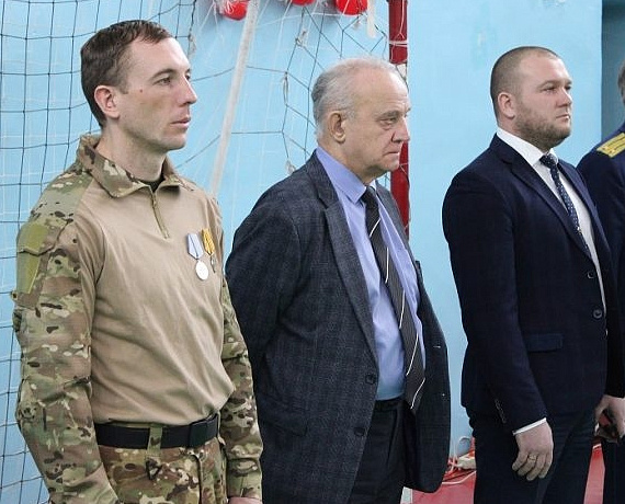 Клуб избирателей Вячеслава Илюхина организовал соревнования школьников к Дню защитника Отечества