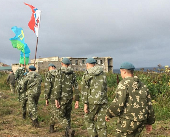 При поддержке партии "РОДИНА" подростки совершили поход на мыс Крильон, самую южную точку Сахалина