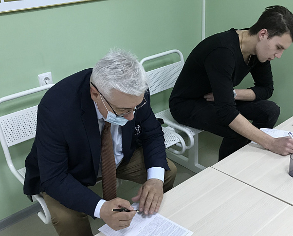Соратники Воронежской "РОДИНЫ" сдали кровь