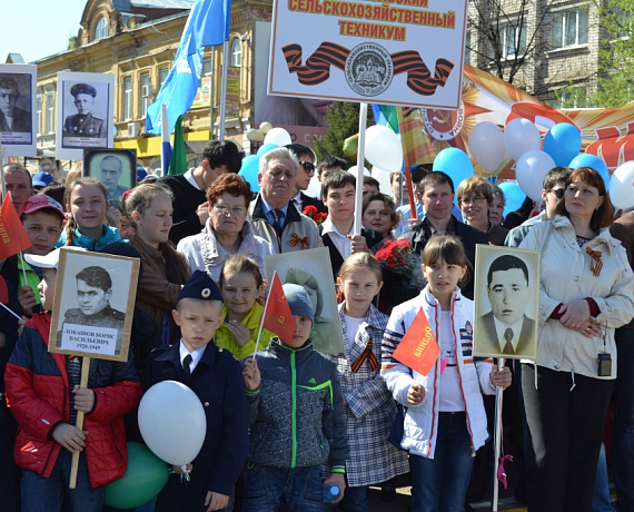 Татарстанская "РОДИНА" сформировала колонну "Бессмертного полка"