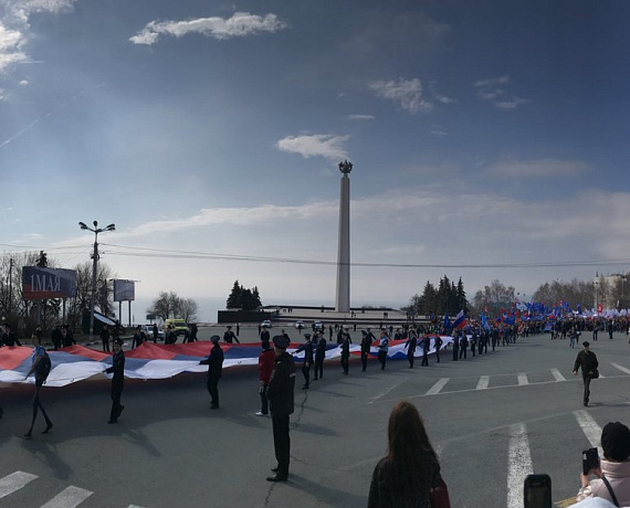 Ульяновские партийцы приняли участие в акциях, посвященных Дню труда