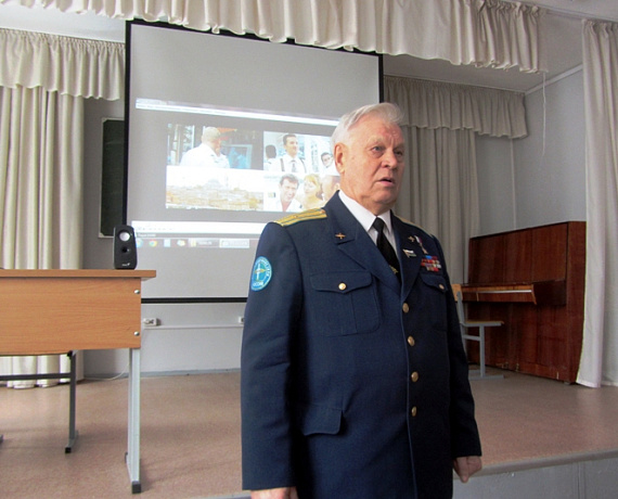 "РОДИНА" Челябинска встретилась с Героями России на факультете военного обучения ЮУрГУ