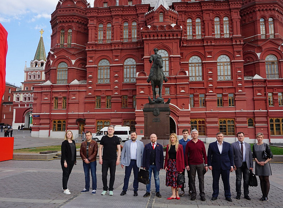 Соратники "РОДИНЫ" возложили цветы к Могиле Неизвестного Солдата, 06.05.2019