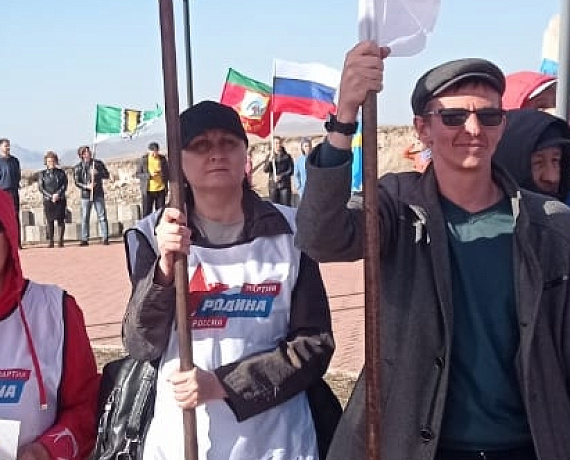 Хакасская "РОДИНА" приняла участие в акции ко Дню провозглашения Донецкой народной республики