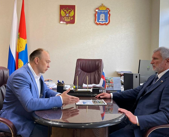 Алексей Журавлев встретился с главой Тамбовского района Алексеем Бородиным