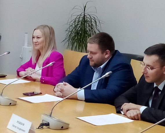 В ГД прошло заседание комиссии "РОДИНЫ" по инновационному развитию