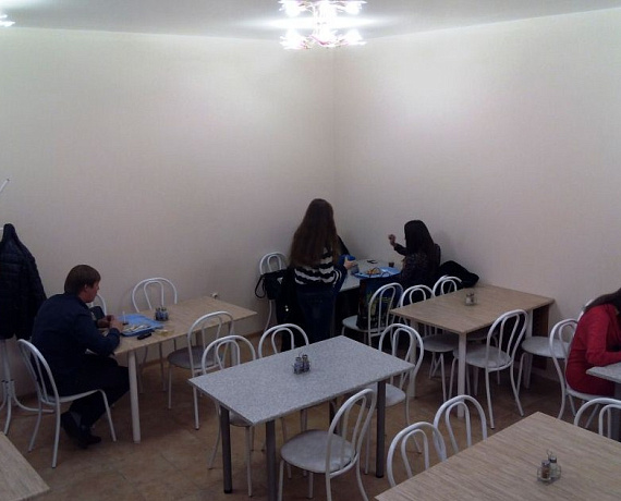 Патриоты открыли бюджетную столовую в Красноярске