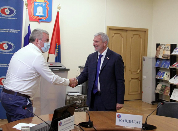 Алексей Журавлев подал документы для регистрации кандидатом на выборах Госдумы (Тамбов, 21.07.2021)