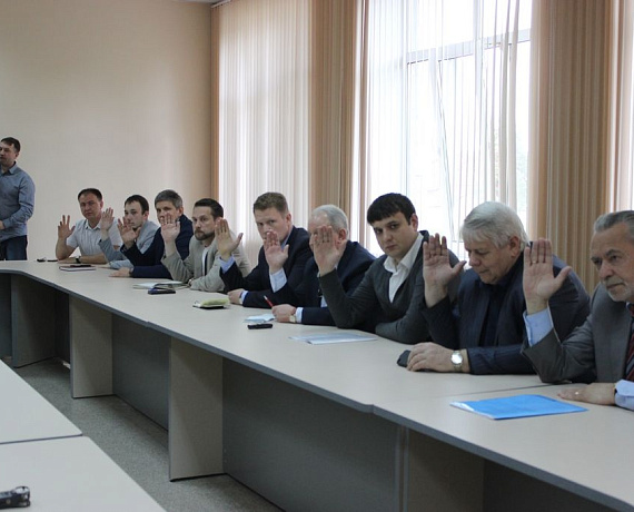В Дзержинске прошло первое заседание Общественной палаты, инициатором создания которой выступила "РОДИНА"