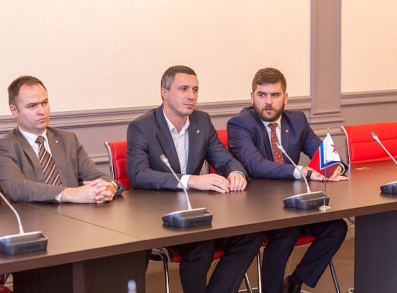 Встреча Алексея Журавлёва с руководством сербской партии "Двери", 02.10.2015