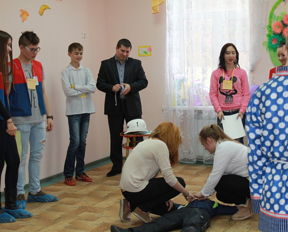 Социал-патриоты посетили детский дом в Новочеркасске