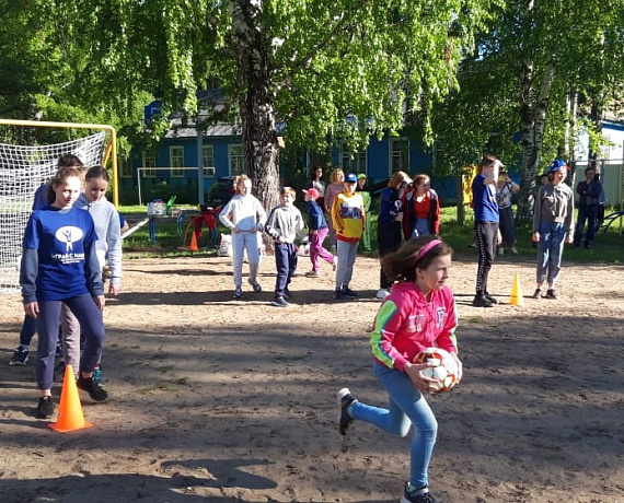 Депутат от "РОДИНЫ" приняла участие в организации спортивного праздника для воспитанников детдома в Сыктывкаре
