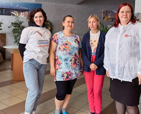 Журавлев передал гуманитарную помощь беженцам из Донбасса, прибывшим в Тамбовскую область