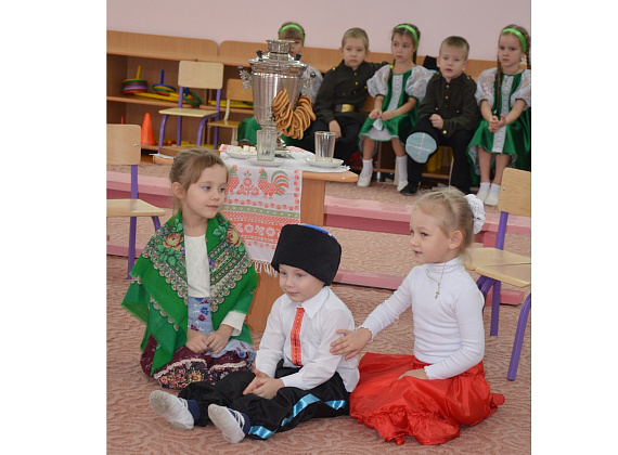 «РОДИНА» ПОБЫВАЛА В ГОСТЯХ У САМЫХ ЮНЫХ КАЗАКОВ ОРЕНБУРЖЬЯ