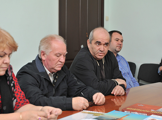 Один день визита делегации партии "РОДИНА" и РУСИНТЕРНА в Крым, 15 марта 2014 г.