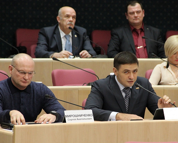 Мирошниченко принял участие в заседании непарламентских партий Самары