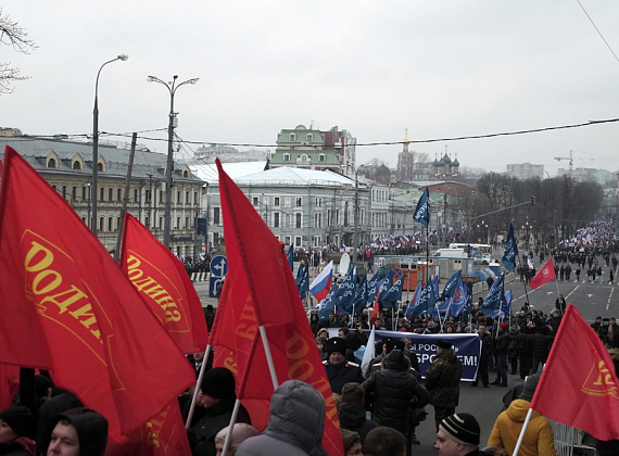 Колонна "РОДИНЫ" на шествии в поддержку русских на Украине, Москва, 2 марта 2014 г.