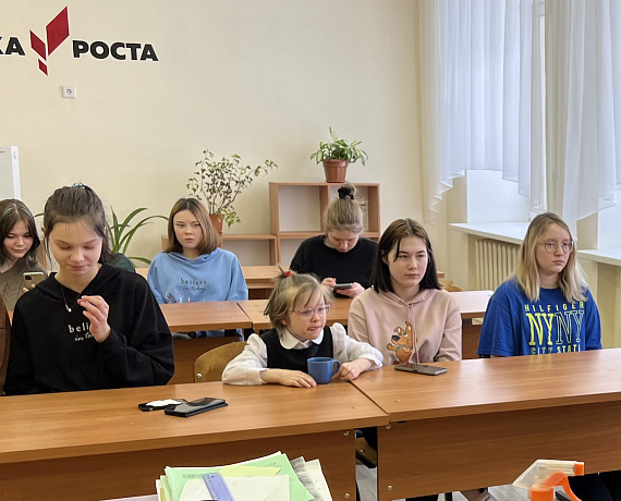 Руководитель аппарата Кировской "РОДИНЫ" Екатерина Ткаченко: В Великорецком воспитывают юных патриотов!