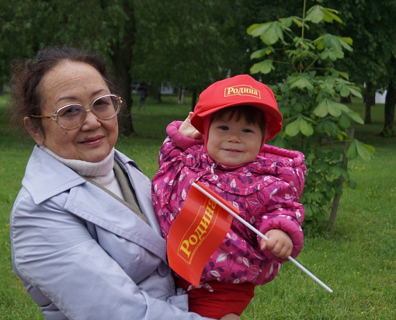 Активисты "РОДИНЫ" отпраздновали День России в Ленобласти