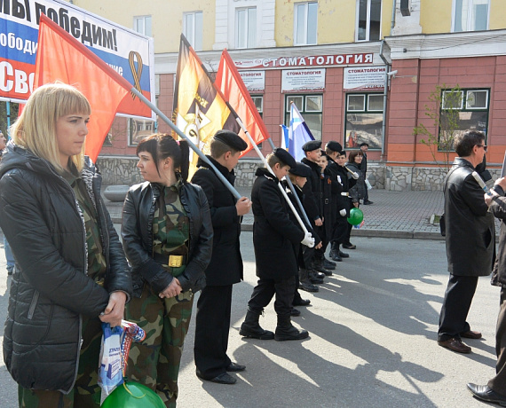 Красноярские родинцы возглавили колонну национал-патриотов