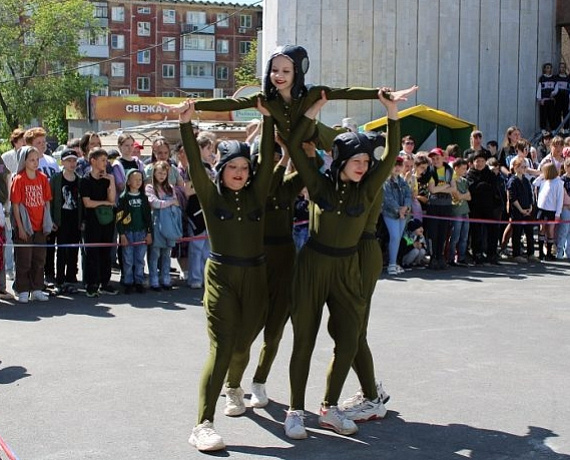 В Новосибирске продолжились праздничные мероприятия, приуроченные ко Дню защиты детей