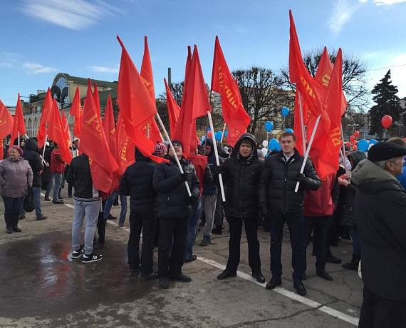 Патриоты отметили День народного единства в Чувашии