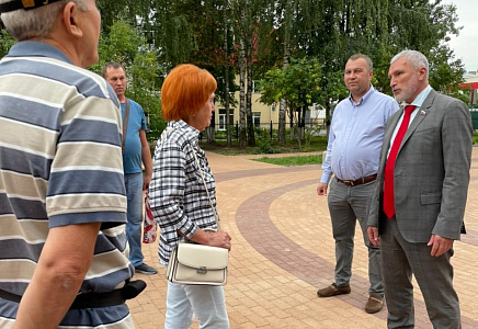 В Марий Эл Алексей Журавлев раскритиковал бездумное строительство и принудительную вакцинацию