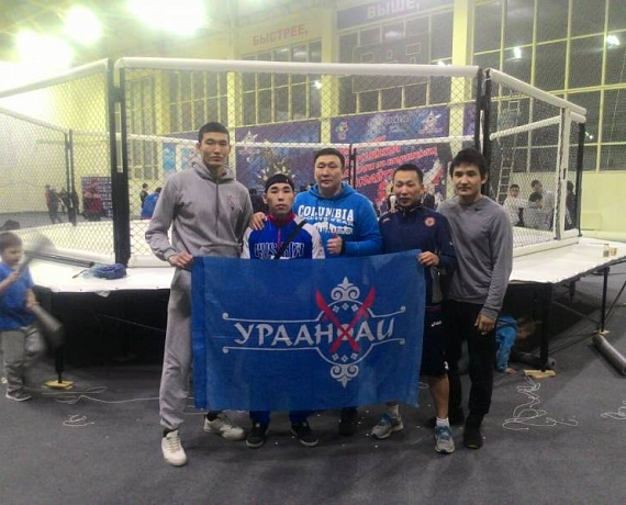 Лаптев: Взаимодействие с клубом "Ураанхай" положительно сказывается на имидже "РОДИНЫ" в Якутии