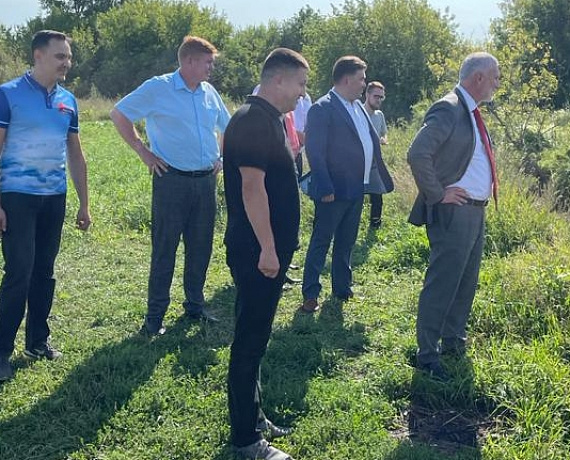 Журавлев посетил в Удмуртии реку, грозящую экологическим бедствием