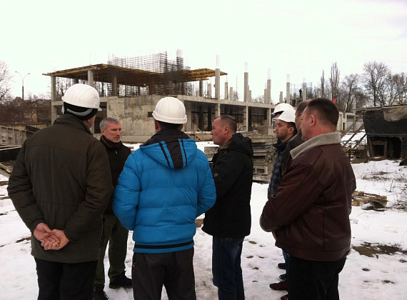 Алексей Журавлёв инспектирует строящиеся соцобъекты в ПМР, 04.01.2015 (часть 2)