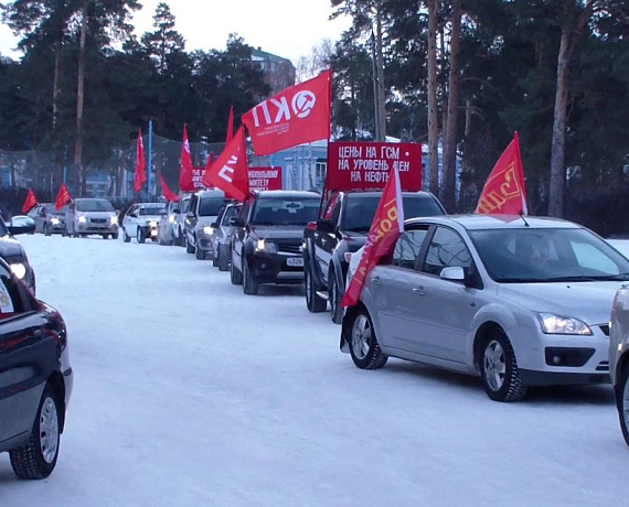 Фёдор Юрин: Цены на бензин продолжают оставаться на завышенном уровне