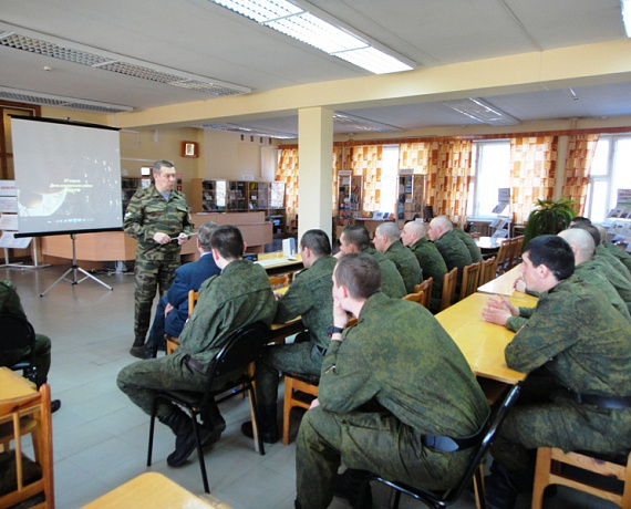 Челябинские соратники провели встречу с военнослужащими