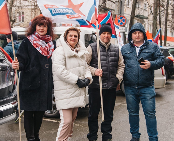 Кировские родинцы провели самый массовый в регионе автопробег "Zа РОДИНУ!"